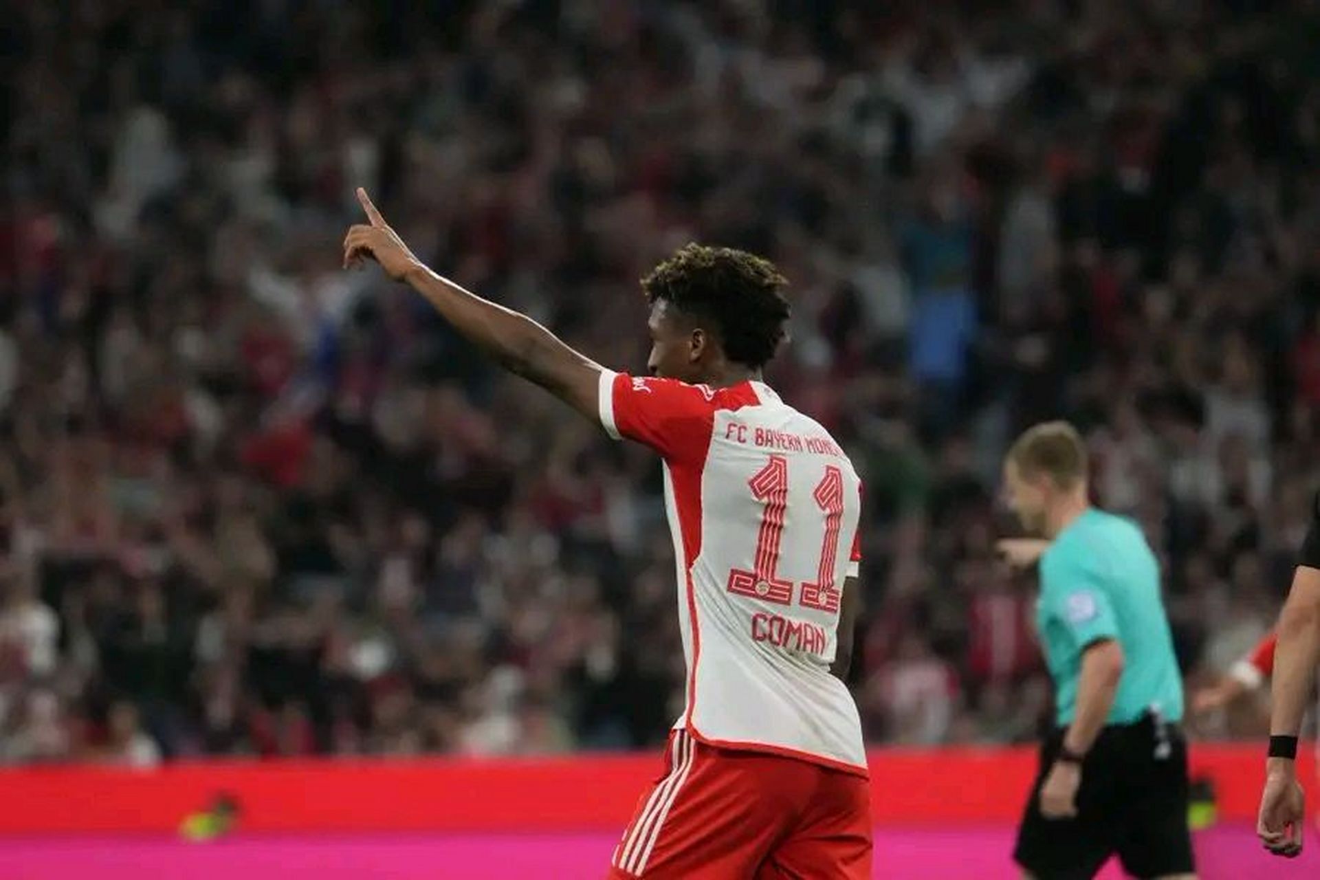 慕尼黑弗赖堡惨败，积分下滑