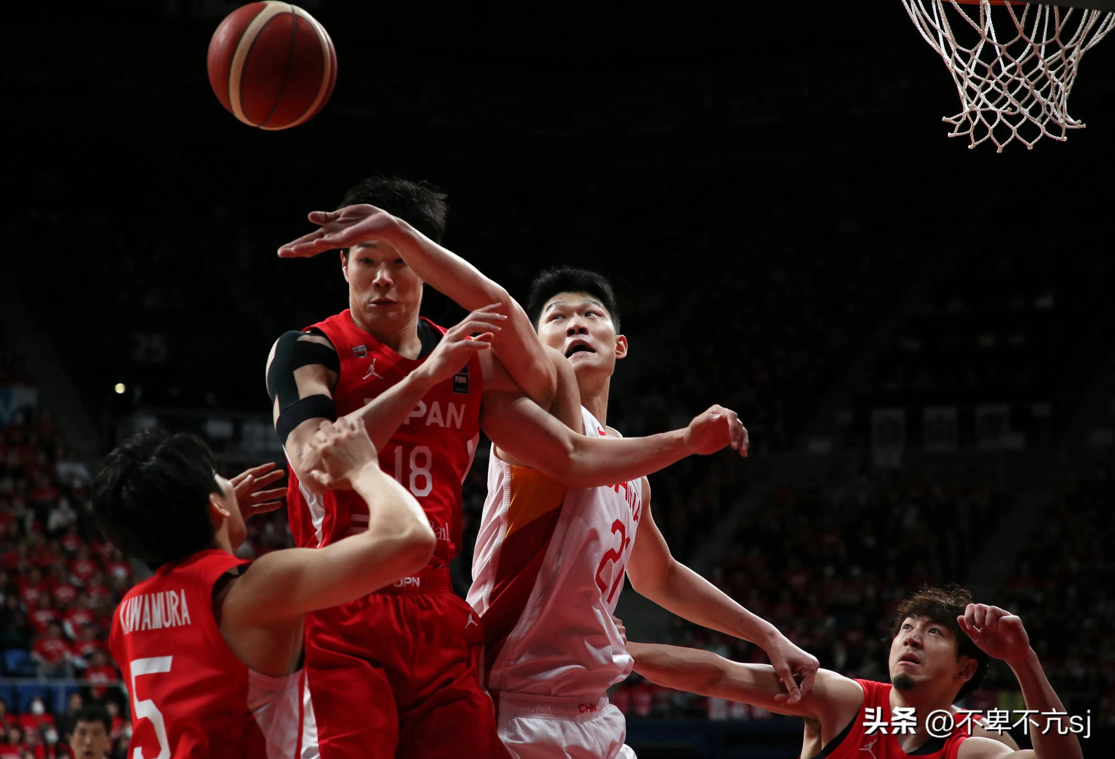 湖南隆裕男篮壮烈作战,险胜对手成功晋级 湖南隆裕男篮壮烈作战,险胜对手成功晋级