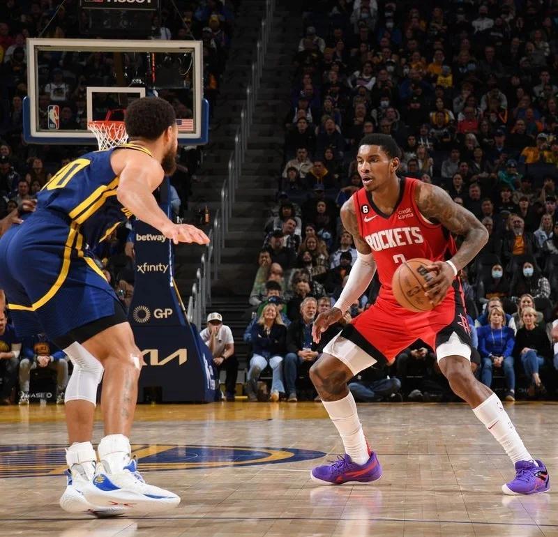 火箭主场大胜开启冲击季后赛之旅的简单介绍 火箭主场大胜开启冲击季后赛之旅的简单介绍