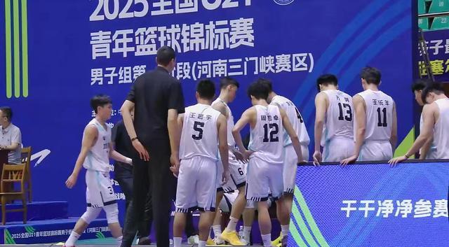 紧张对决引爆看点，备战赛事燃爆全场的简单介绍