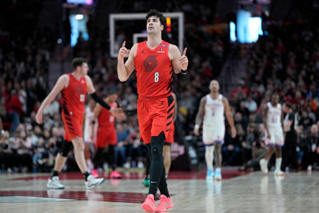 开拓者队全力备战,打出默契配合赢得胜利的简单介绍 开拓者队全力备战,打出默契配合赢得胜利的简单介绍