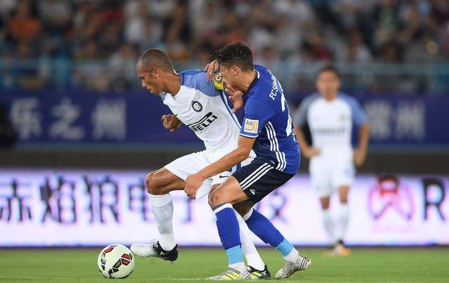 开云体育在线-包含勒沃库森惊险获胜，沙尔克连续败局持续的词条