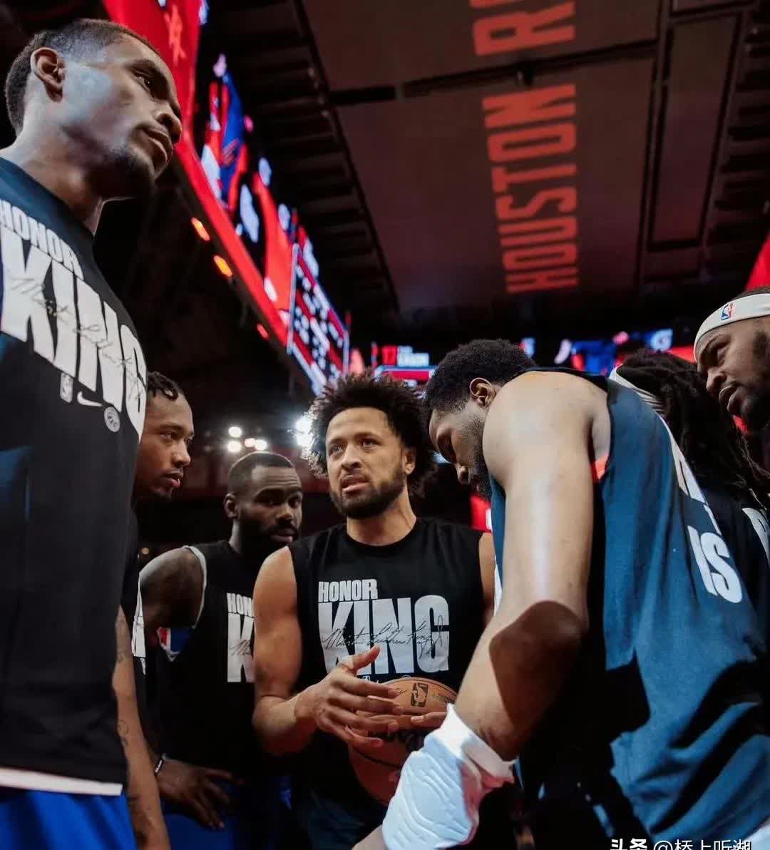 活塞队主教练被解雇，球队陷入困境