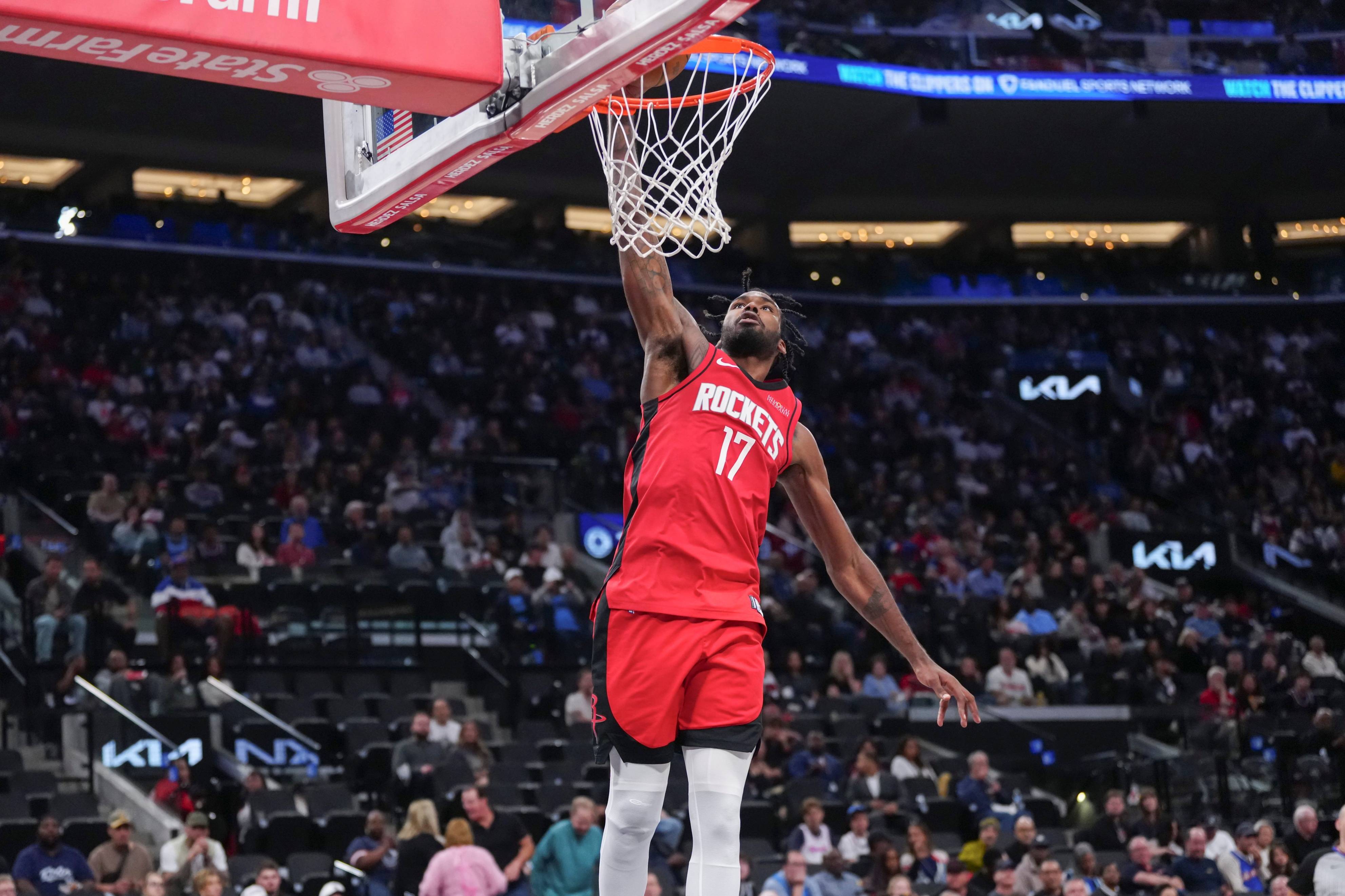 火箭队近期比赛遭遇连败,球队面临考验 火箭队近期比赛遭遇连败,球队面临考验