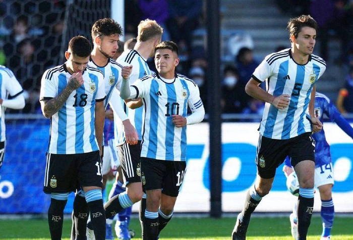 阿根廷队迄今赢得两枚金牌,声名显赫 阿根廷队迄今赢得两枚金牌,声名显赫