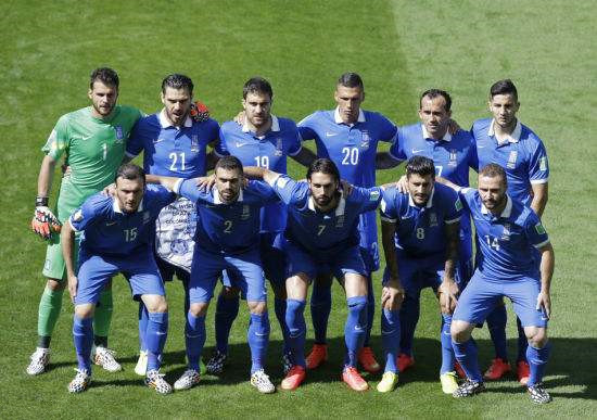 开云体育-西班牙队在与希腊的交锋中取得优势