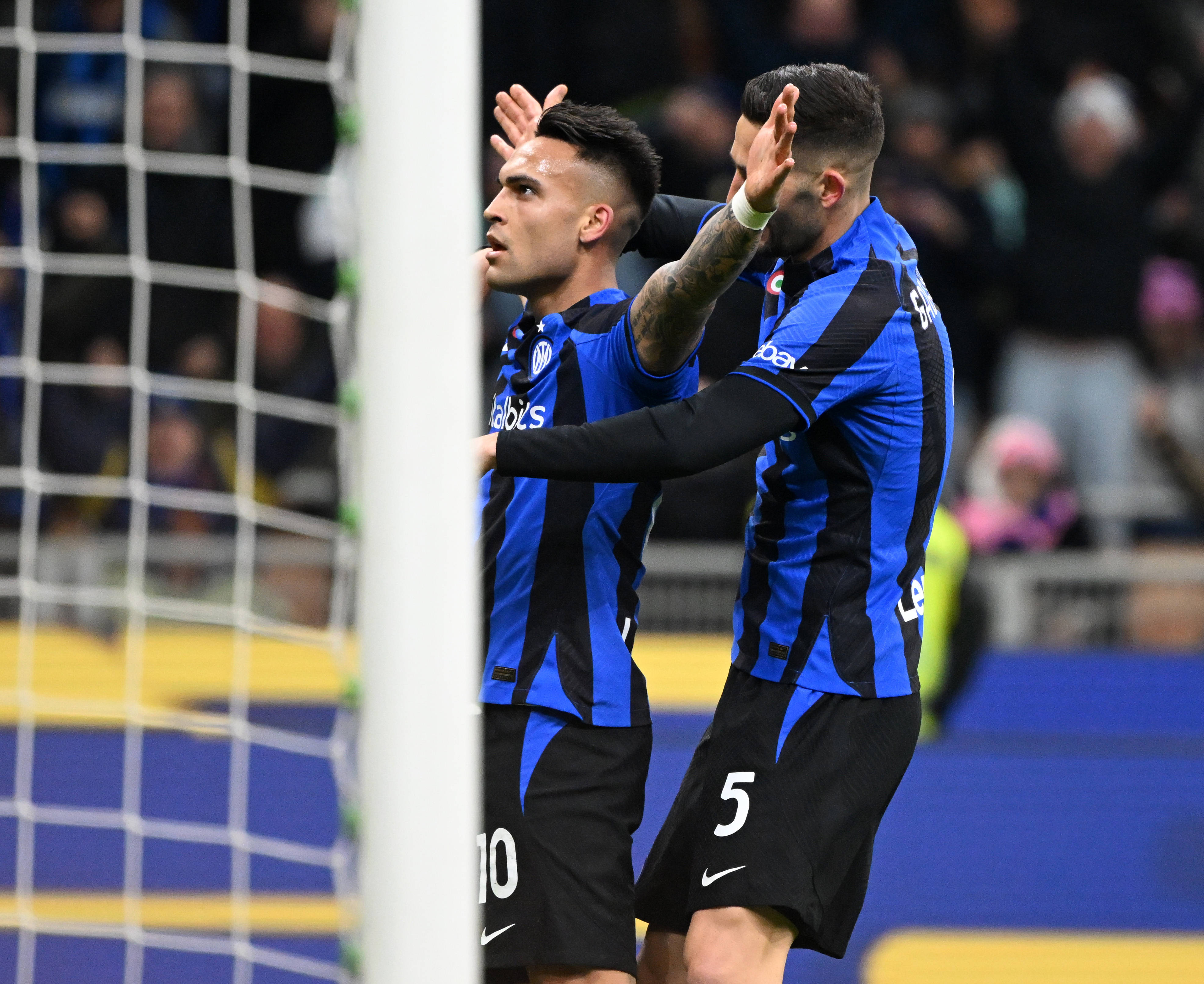 乌迪内斯客场表现低迷，遭遇惨败