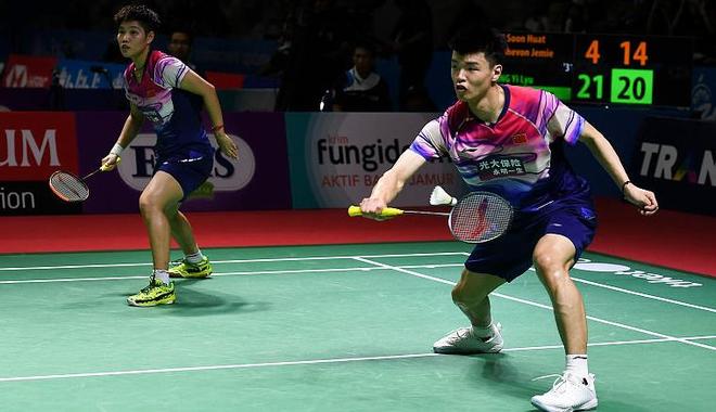 包含印尼队翻盘马来西亚队，黄鸭组合关键制胜的词条