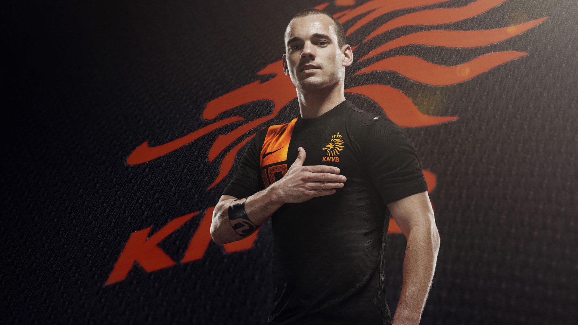 红牛二队颠覆剧本—汉密尔顿七冠觉醒，F1周末的冰与火之歌